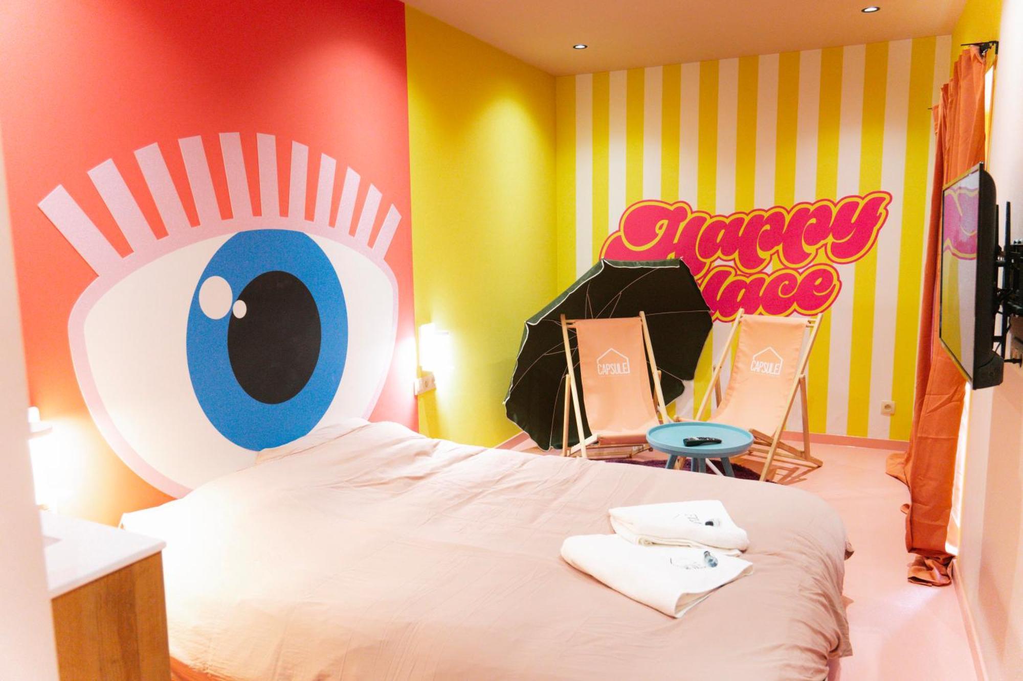 Capsule Girl Power Spa - Balneo - Sauna - Karaoke - Billard - 2 Chambres شارلروا المظهر الخارجي الصورة