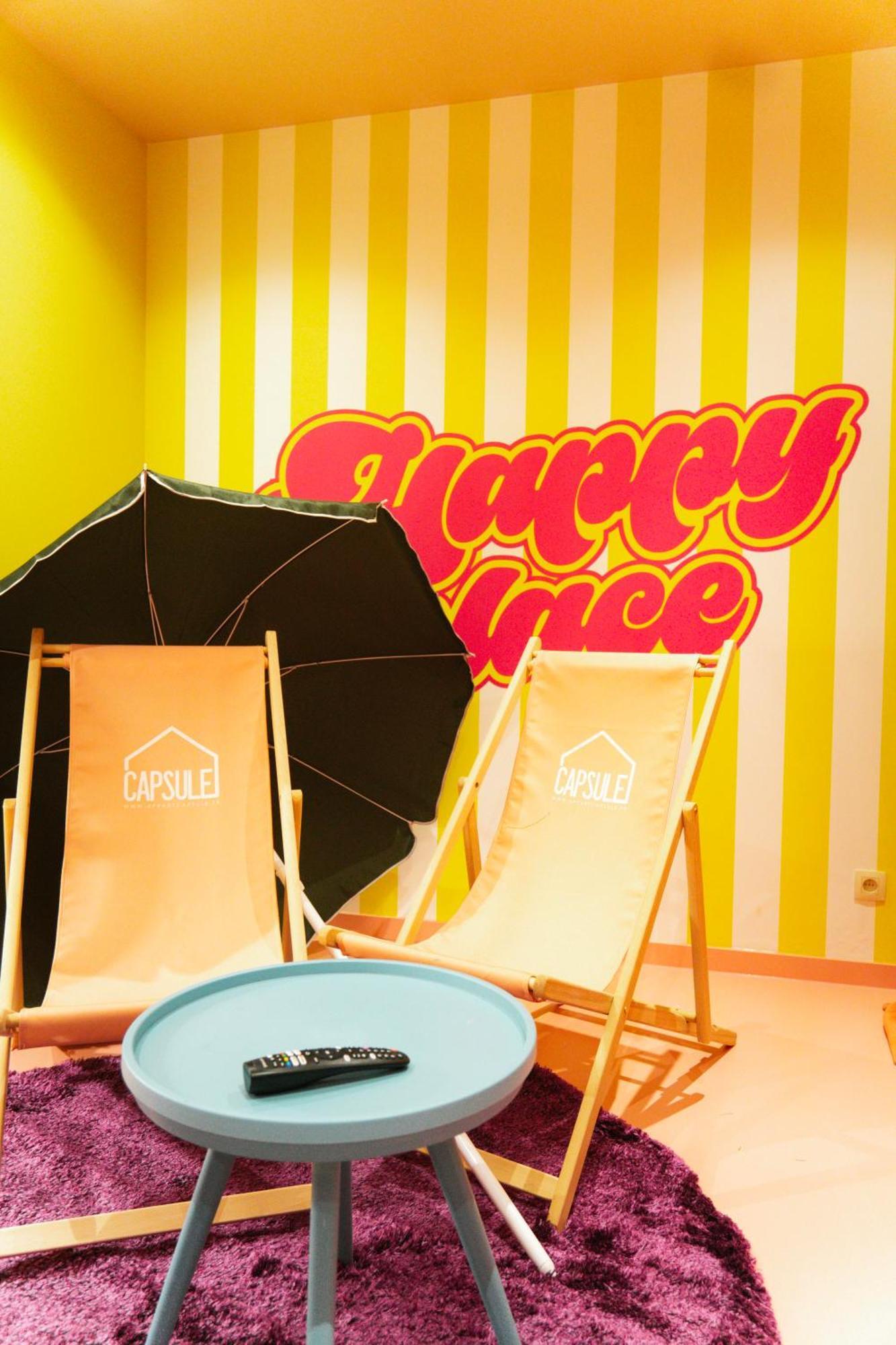 Capsule Girl Power Spa - Balneo - Sauna - Karaoke - Billard - 2 Chambres شارلروا المظهر الخارجي الصورة